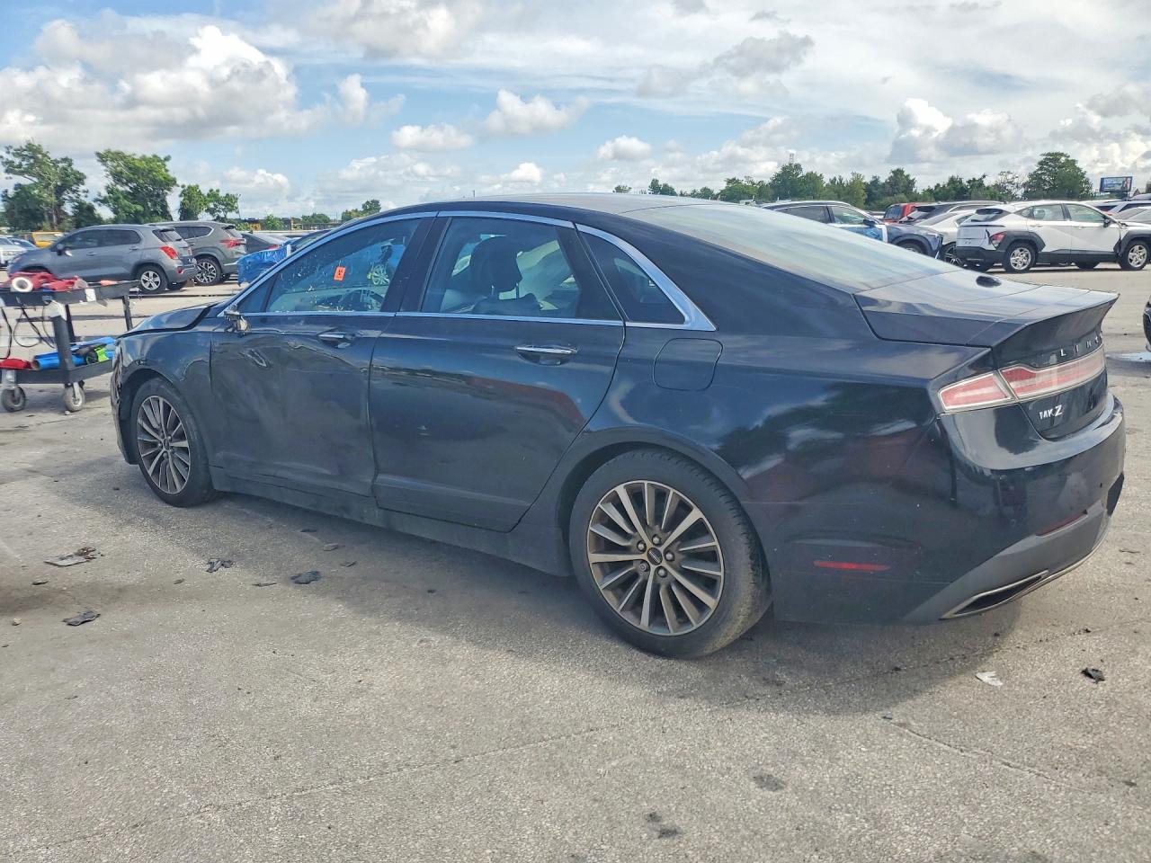 2017 Lincoln Mkz Select - Фото 2