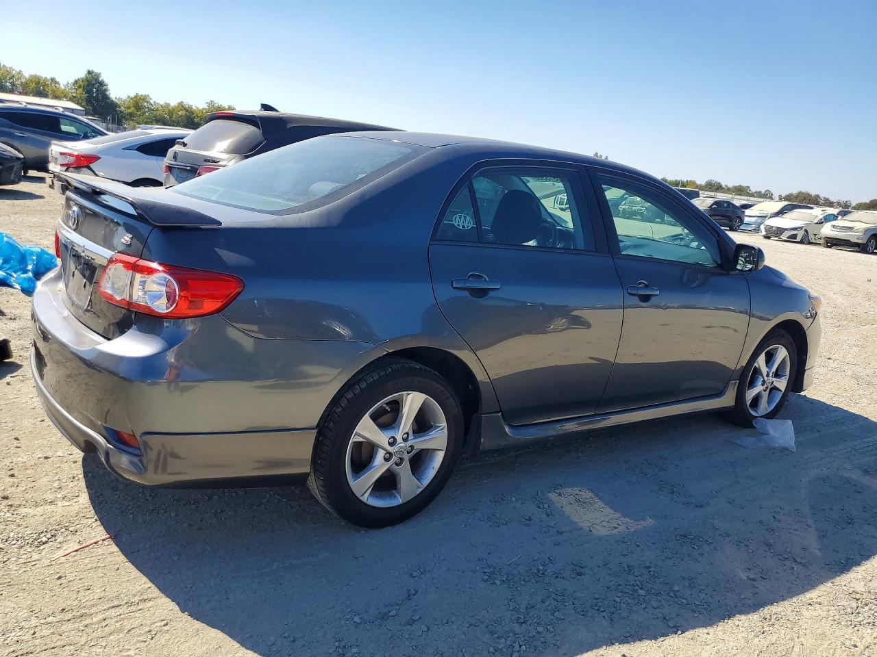 2013 Toyota Corolla S - Image 3
