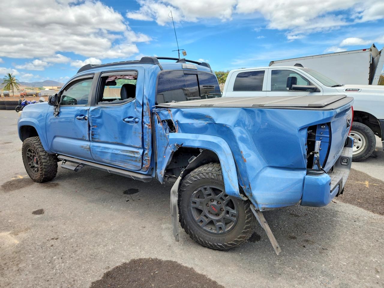 2019 Toyota Tacoma Sr5 V6 - Фото 2