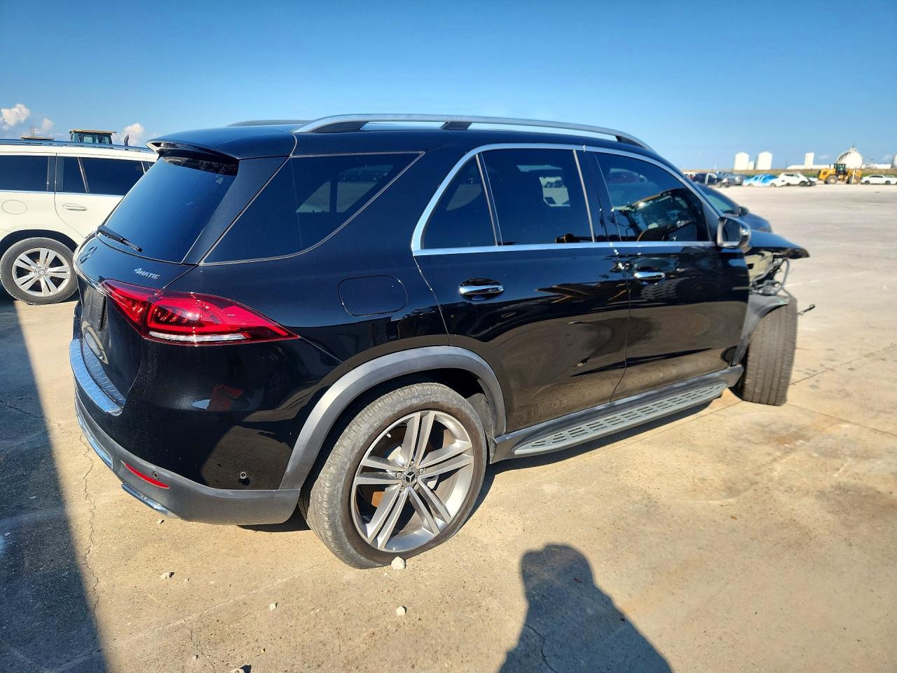 2022 Mercedes-Benz Gle 450 4Matic - Image 3