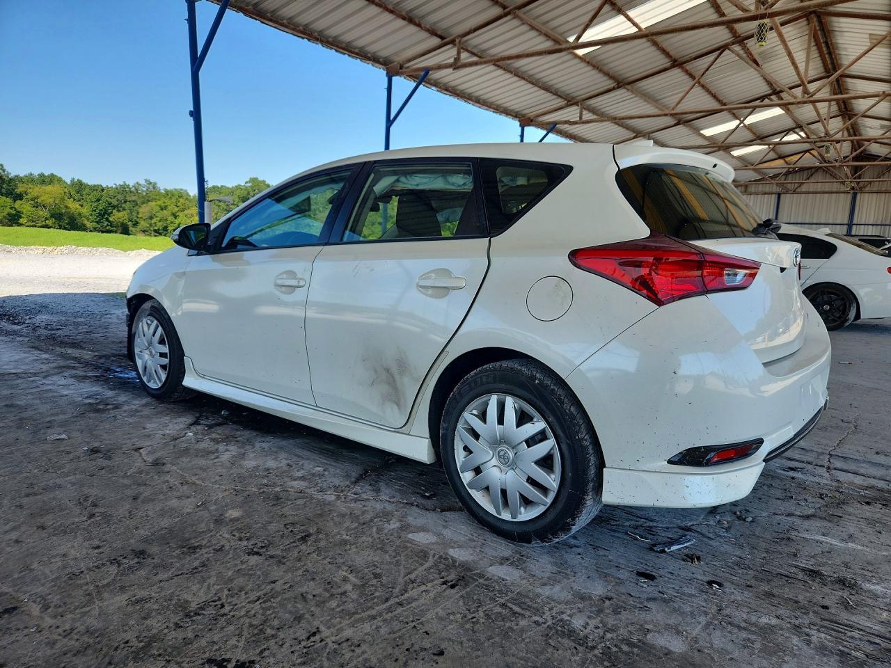 2017 Toyota Corolla Im Base - Image 2