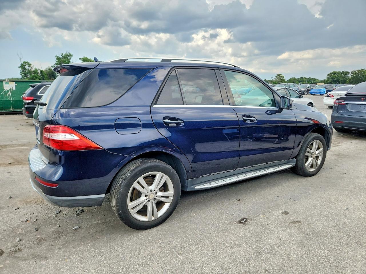 2013 Mercedes-Benz Ml 350 - Image 3