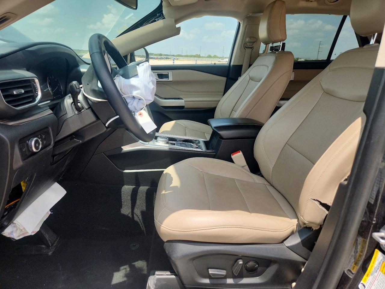 2023 Ford Explorer Limited - Image 7