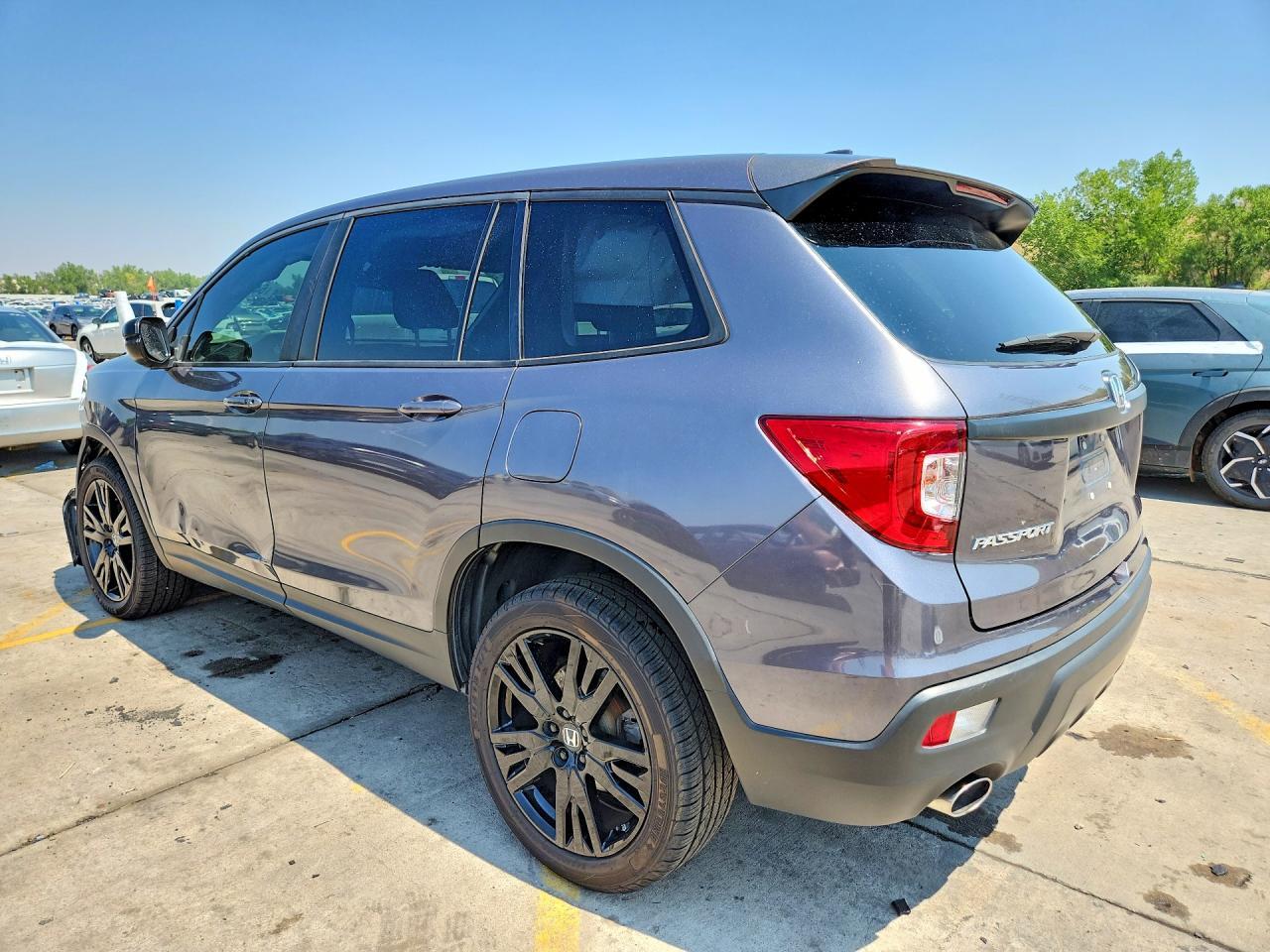 2021 Honda Passport Sport - Фото 2