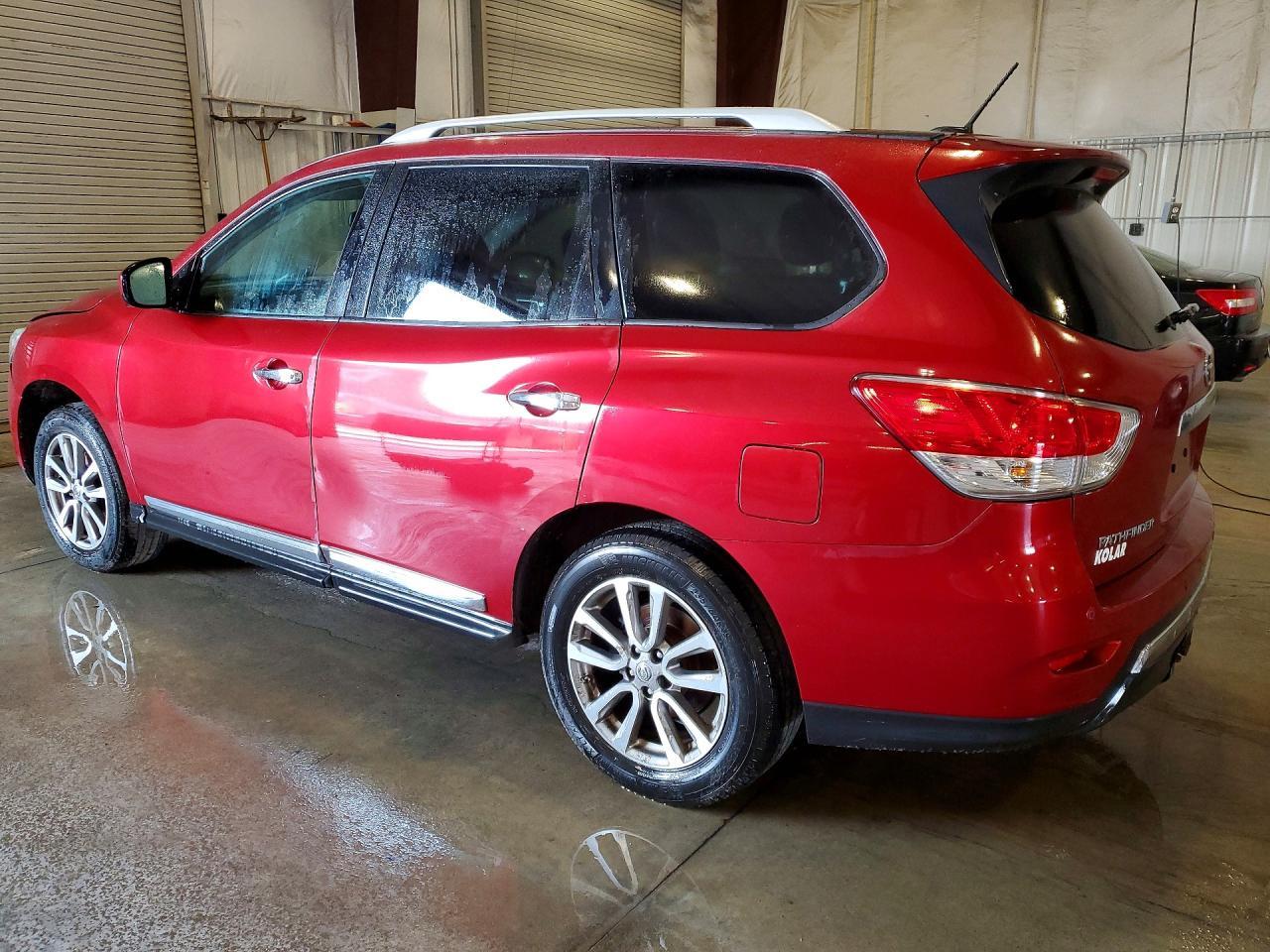 2016 Nissan Pathfinder Sl - Image 2