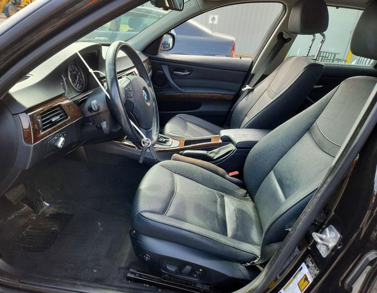 2010 BMW 328 Xi - Фото 7