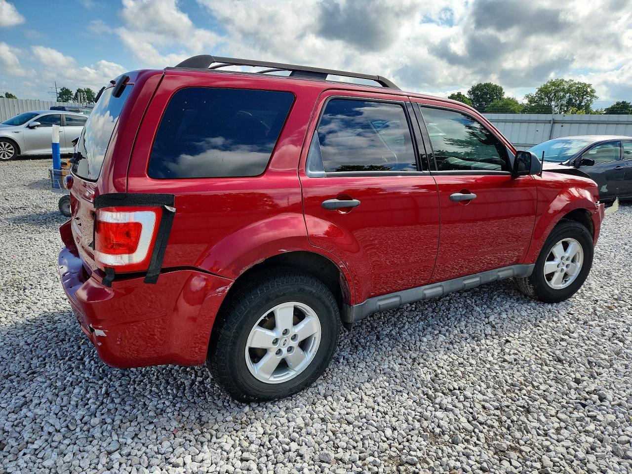 2010 Ford Escape Xlt - Фото 3