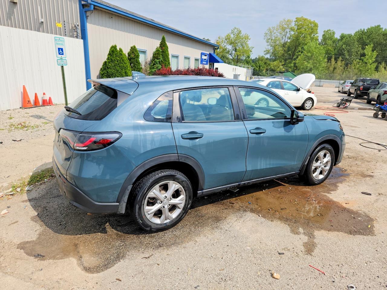 2025 Honda Hr-V Lx - Фото 3