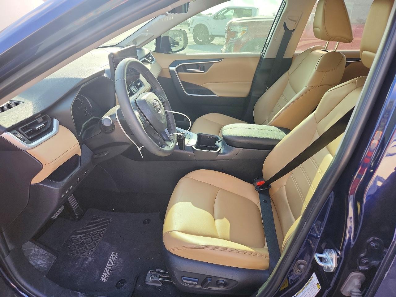2025 Toyota Rav4 Xle Premium - Фото 7