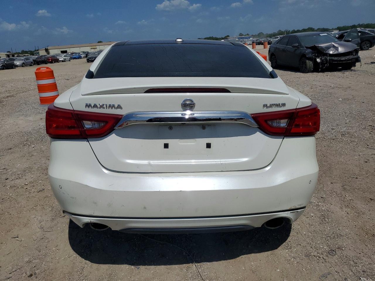 2016 Nissan Maxima Platinum - Image 6