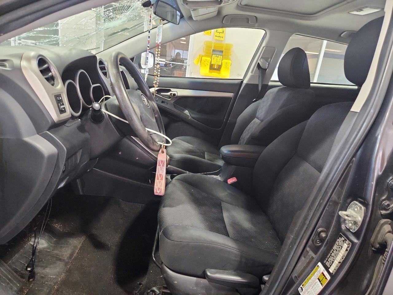 2010 Toyota Matrix S - Фото 7