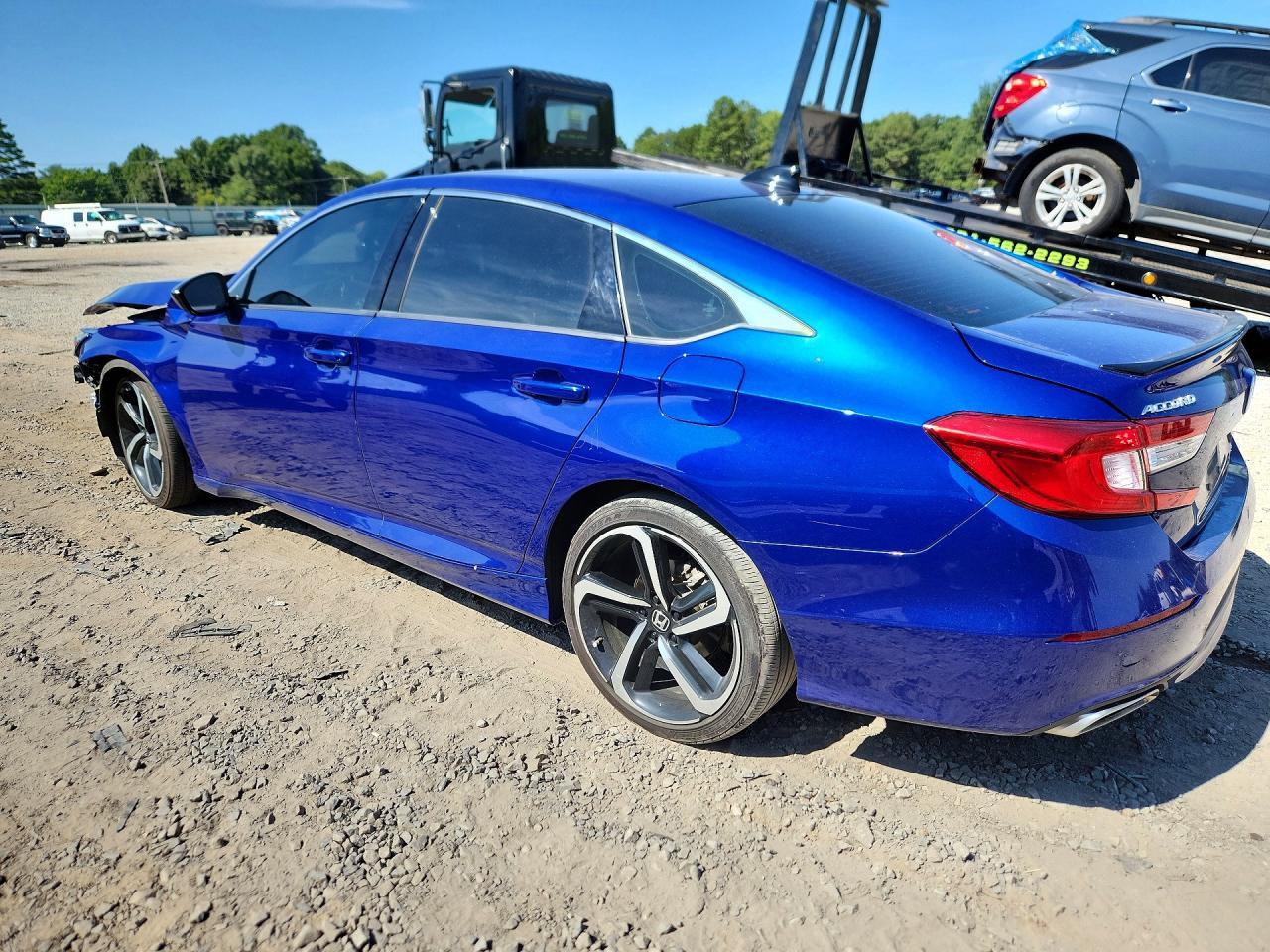 2022 Honda Accord Sport - Фото 2