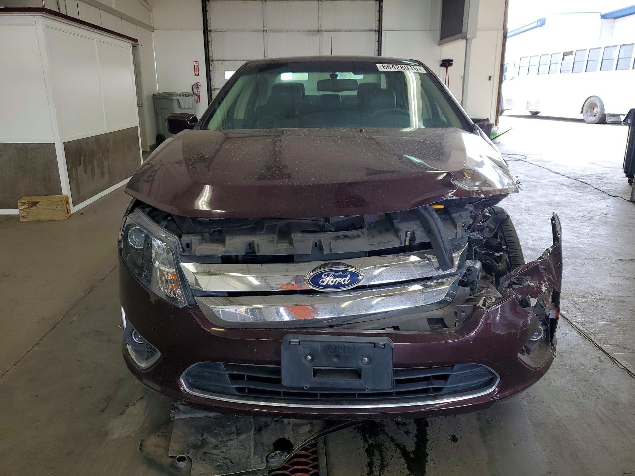 2011 Ford Fusion - Image 5
