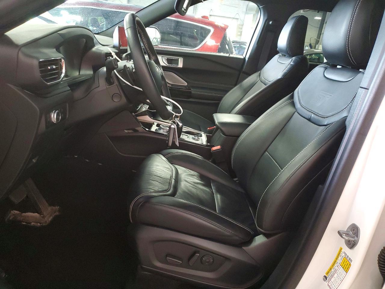 2022 Ford Explorer St - Фото 7