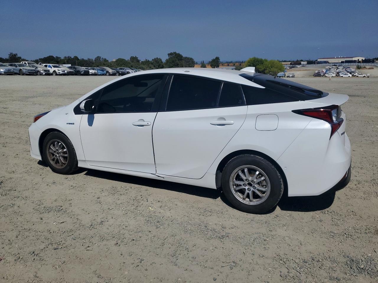 2022 Toyota Prius Le - Image 2