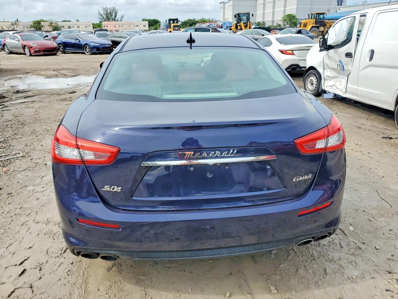 2020 Maserati Ghibli S - Фото 6