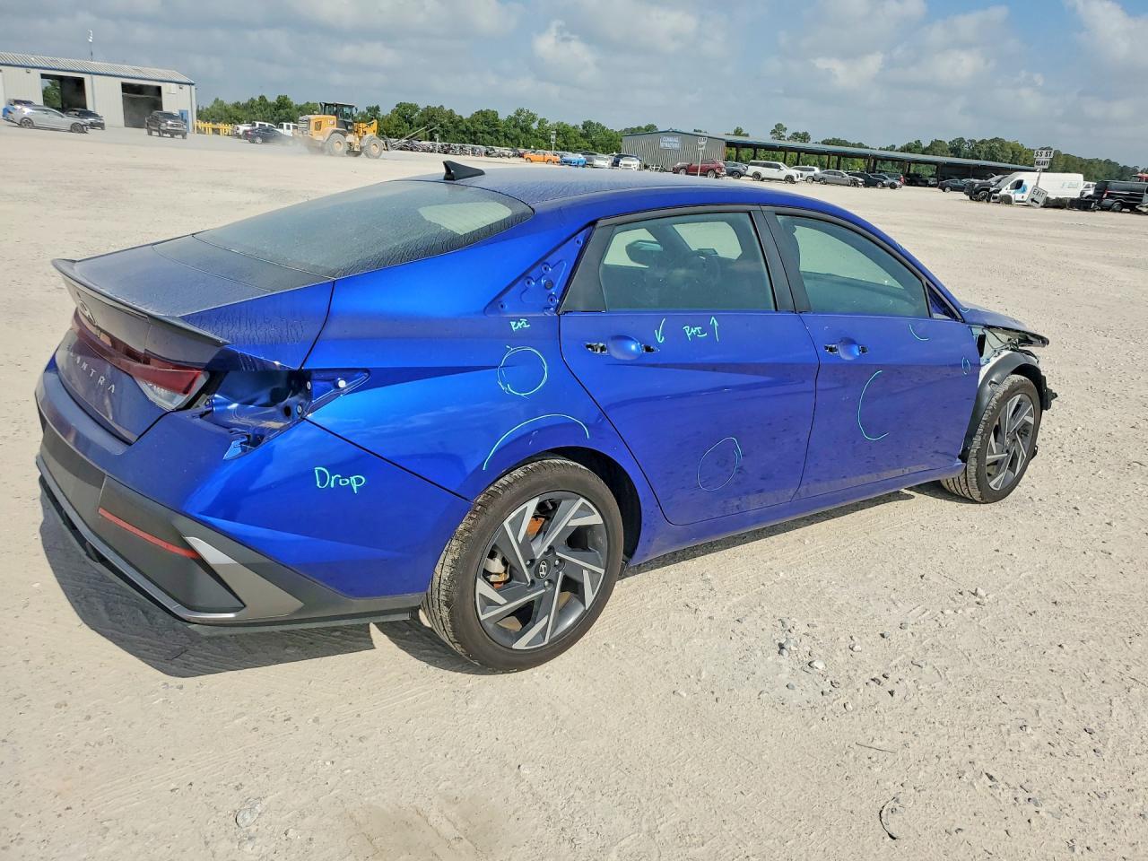 2025 Hyundai Elantra Sel Sport - Фото 3