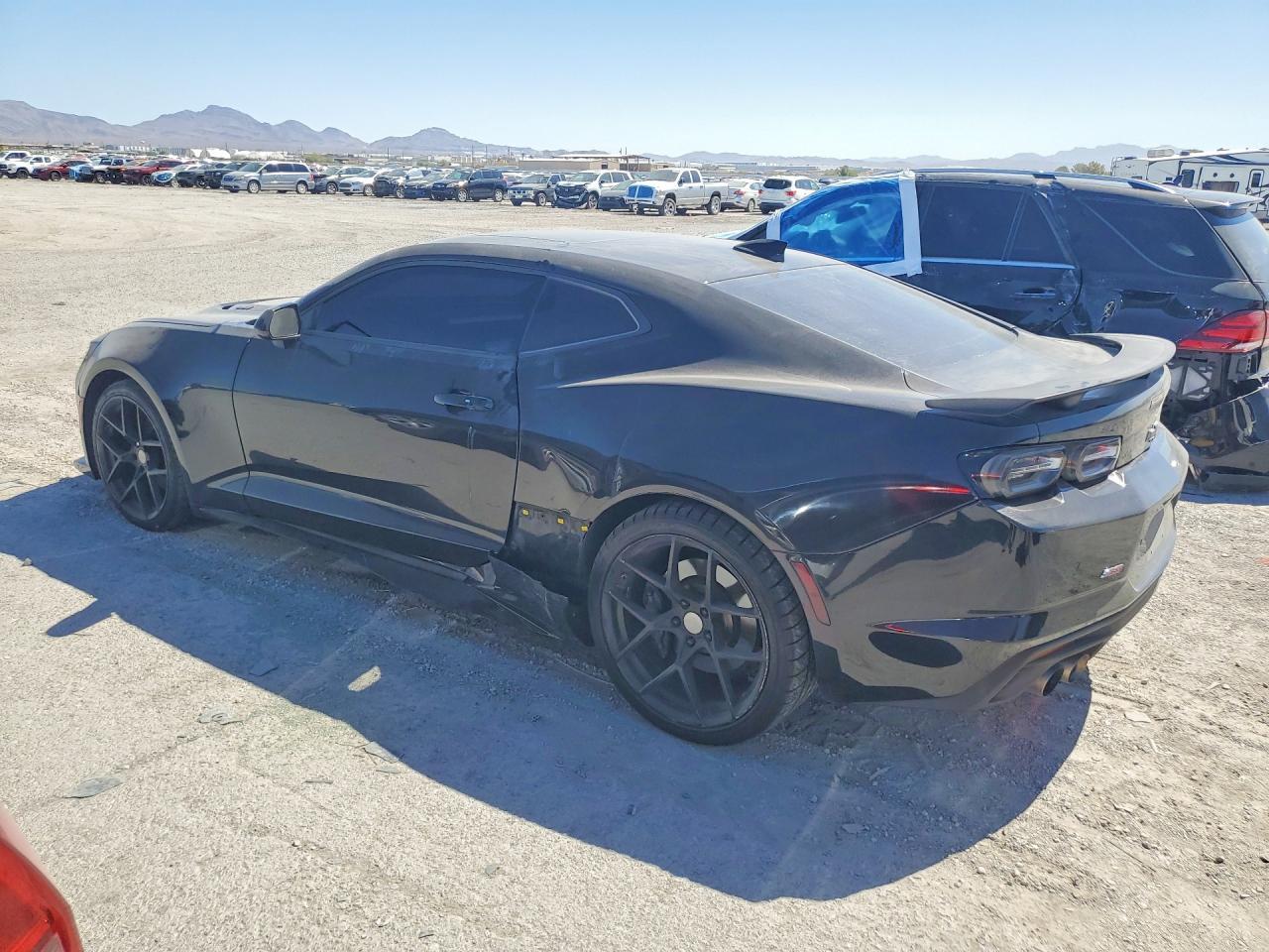 2019 Chevrolet Camaro Ss - Фото 2