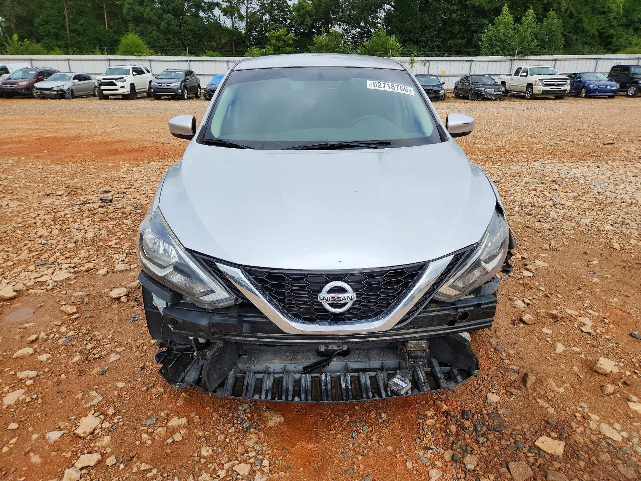 2019 Nissan Sentra Sv - Фото 5