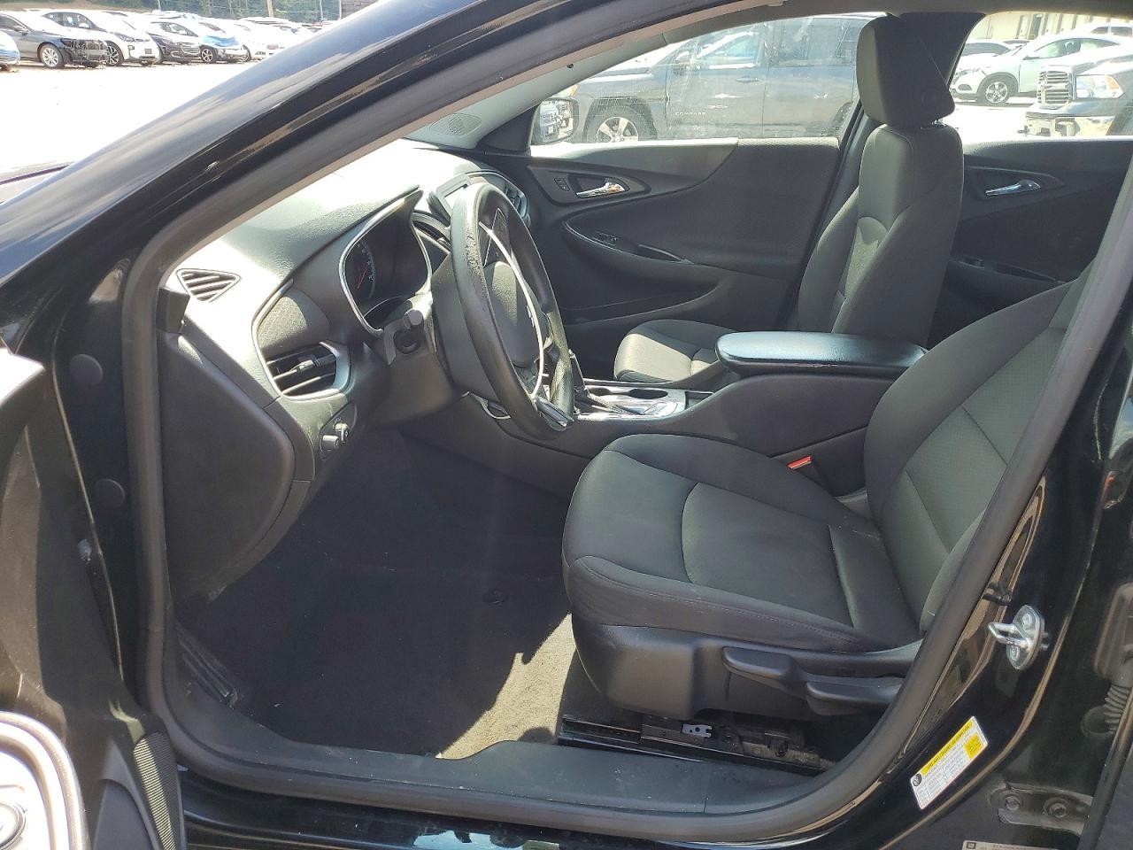 2016 Chevrolet Malibu Ls - Фото 7