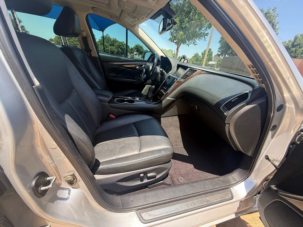 2018 Infiniti Q50 3.0T Luxe - Image 5