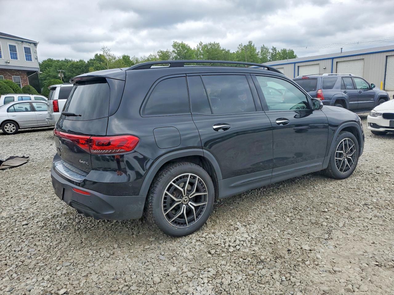 2023 Mercedes-Benz Eqb 300 4Matic - Фото 3