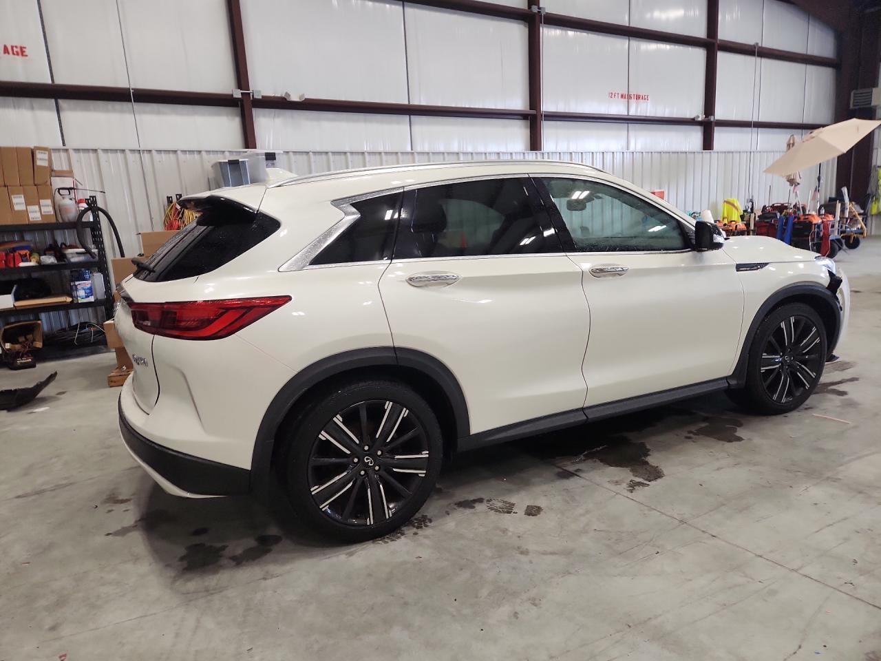 2021 Infiniti Qx50 Luxe - Image 3