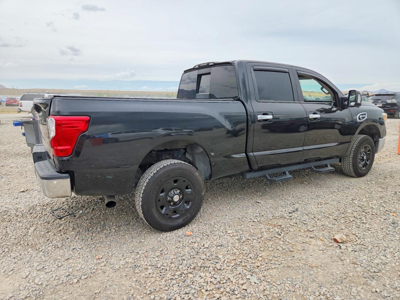 2017 Nissan Titan Xd Sv - Фото 3