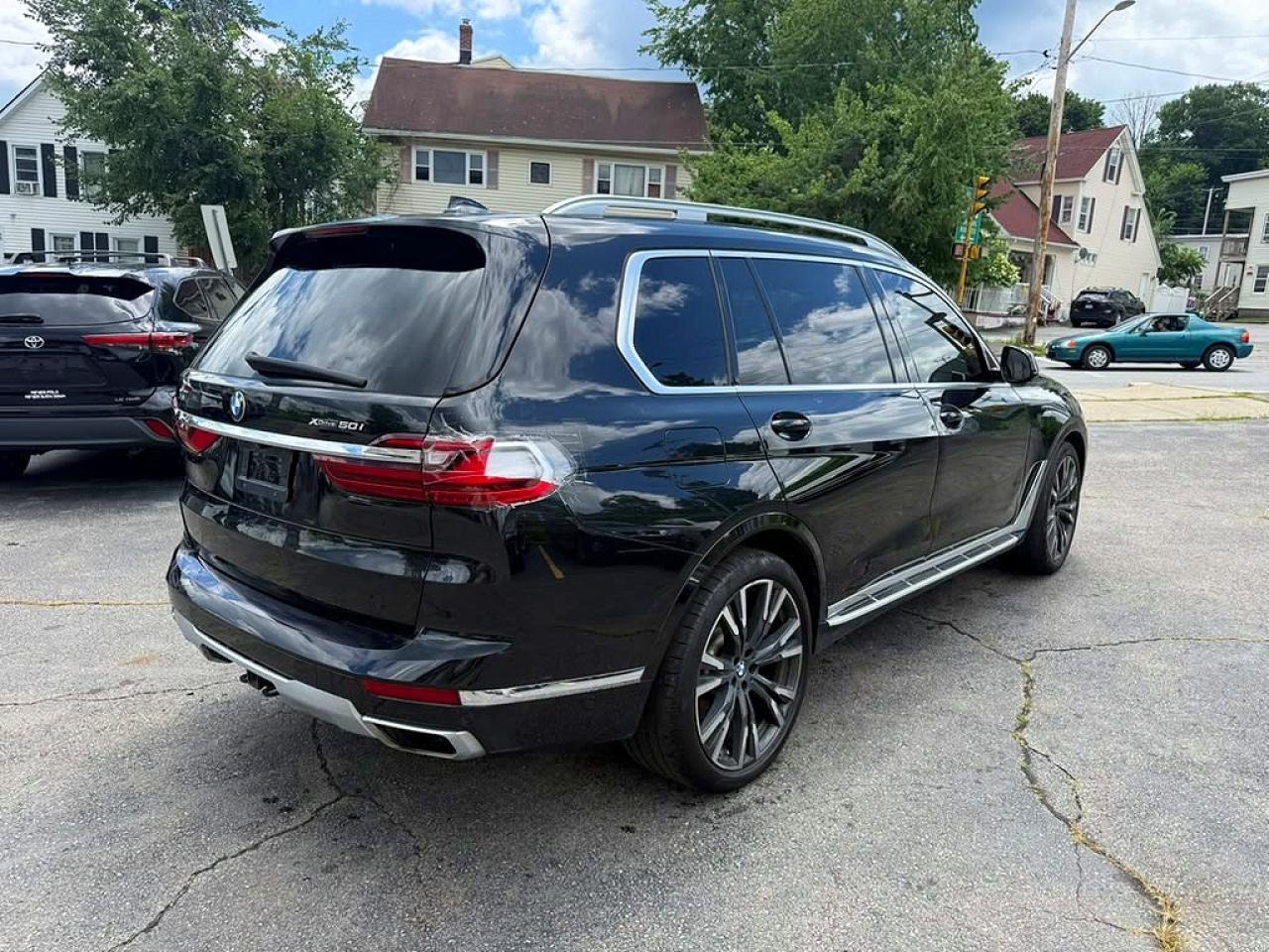 2019 BMW X7 xDrive50I - Фото 3