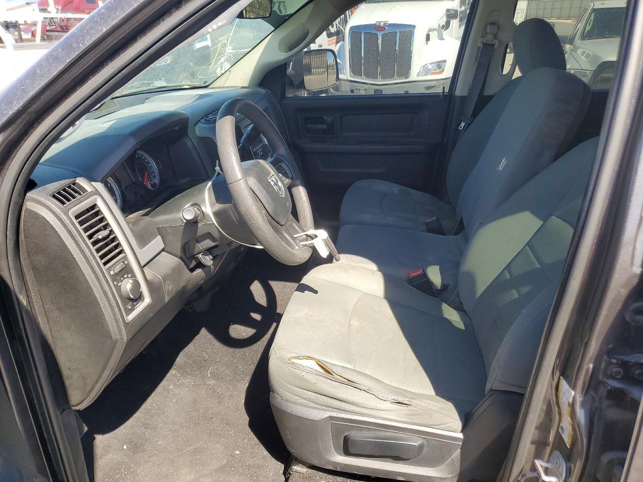 2018 Ram 2500 St - Image 7