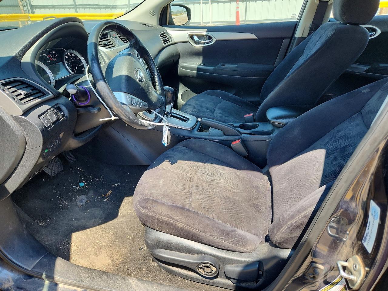 2013 Nissan Sentra S - Фото 7