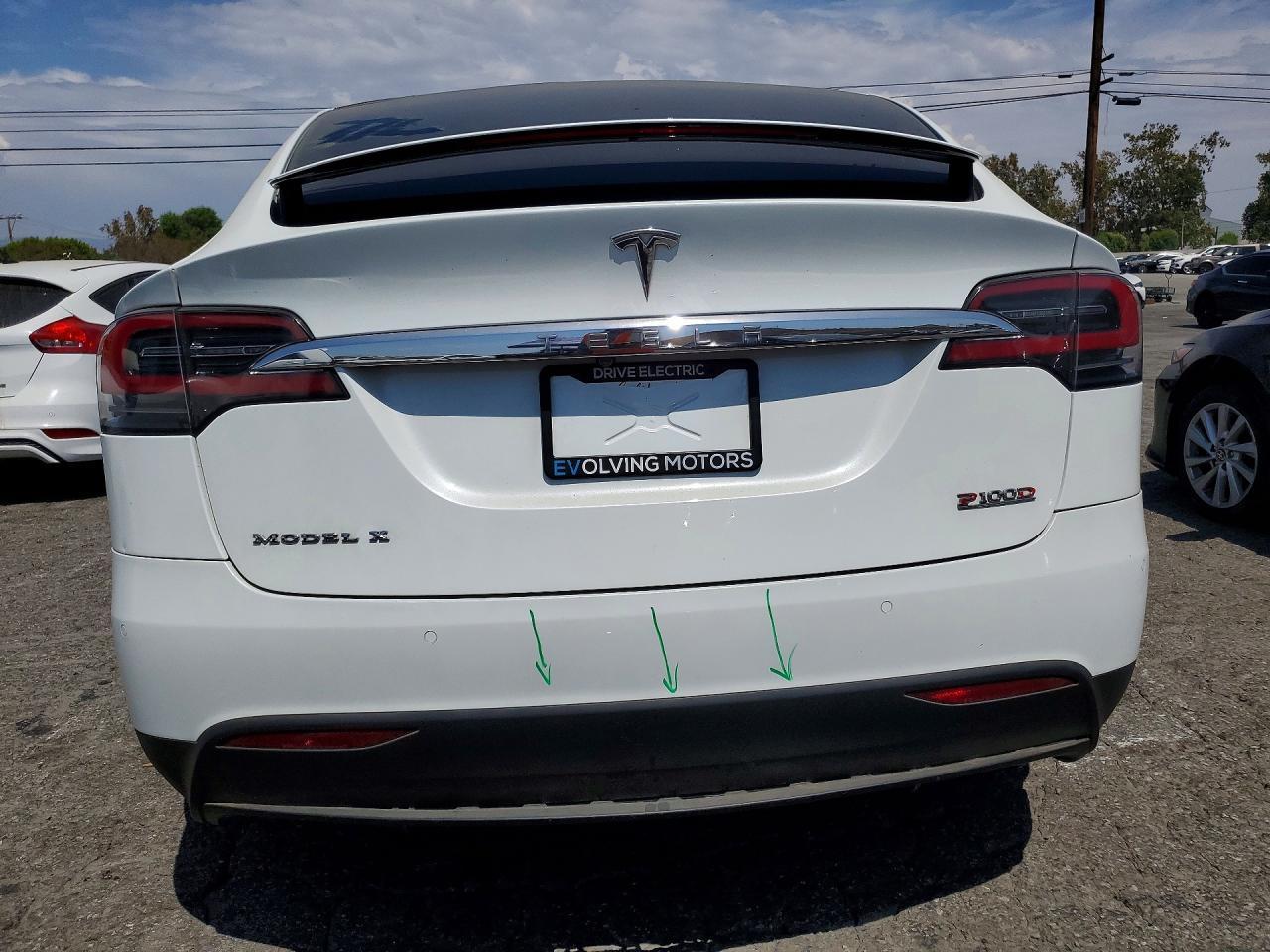 2018 Tesla Model X - Фото 6