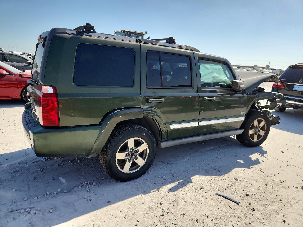 2006 Jeep Commander - Фото 3