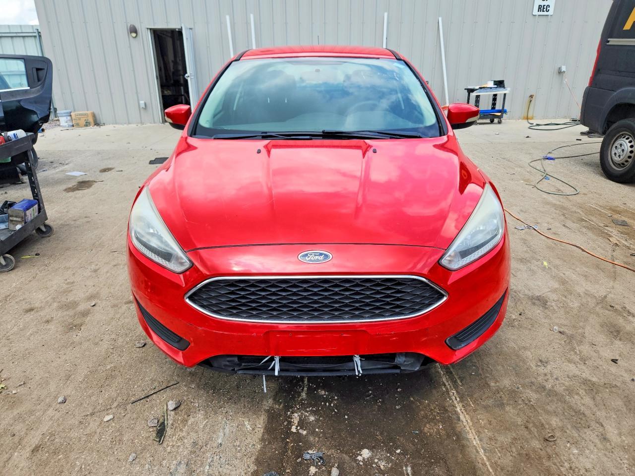 2016 Ford Focus Se - Фото 5