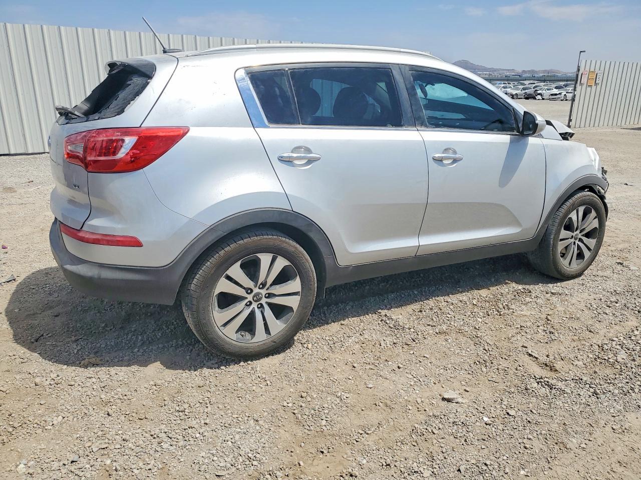 2012 Kia Sportage Ex - Image 3