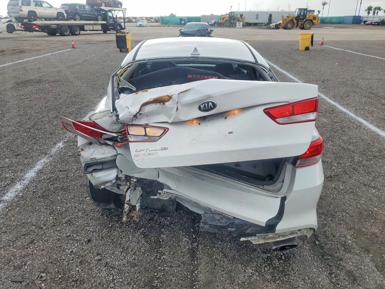 2017 Kia Optima Lx - Image 6