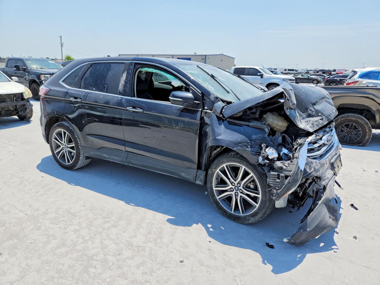2019 Ford Edge Titanium - Фото 4
