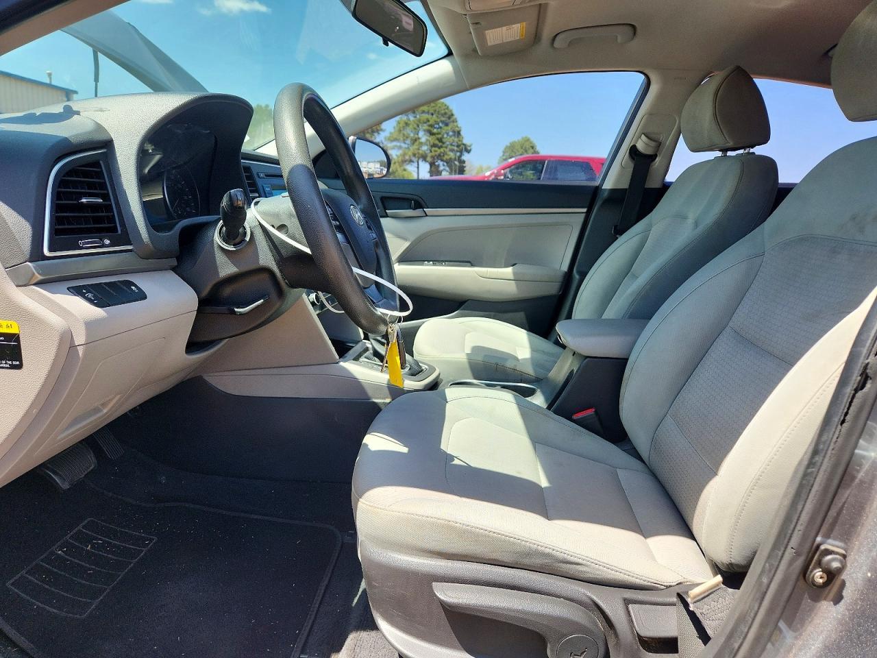2017 Hyundai Elantra Se - Image 7