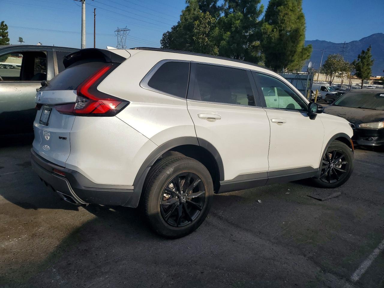2025 Honda Cr-V Sport - Image 3