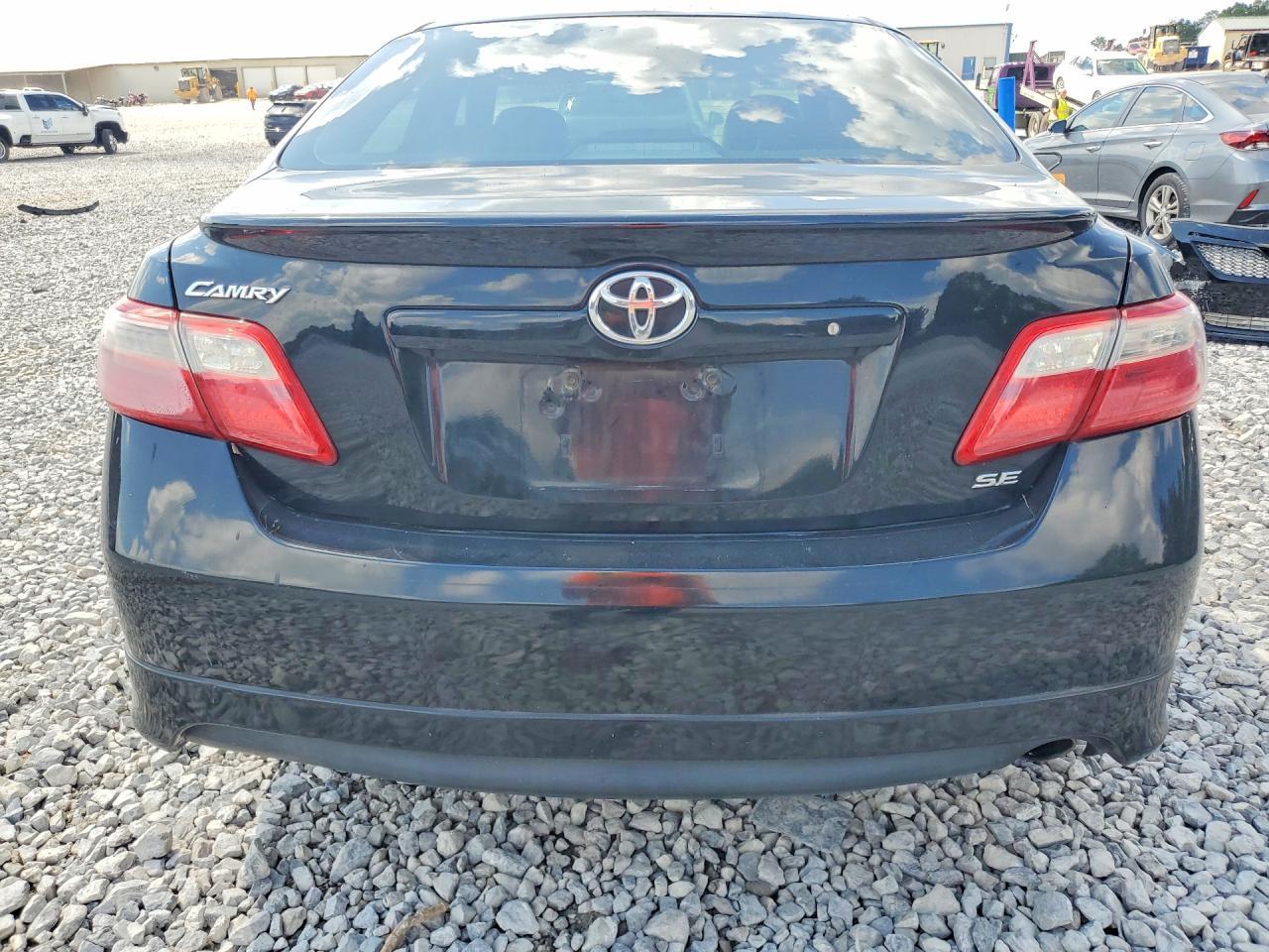 2007 Toyota Camry Se - Image 6