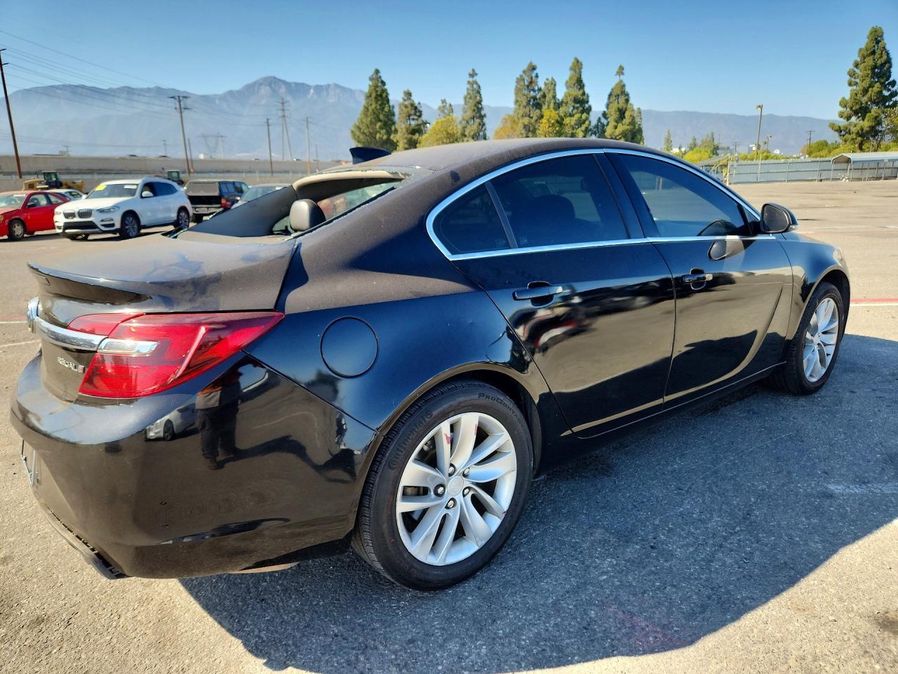 2016 Buick Regal - Image 3