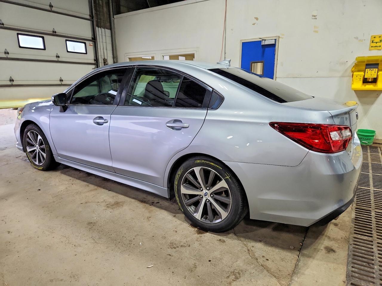 2019 Subaru Legacy 2.5I Limited - Фото 2
