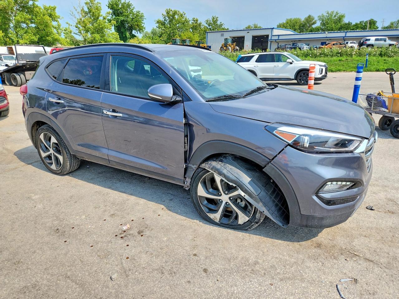 2016 Hyundai Tucson Limited - Image 4