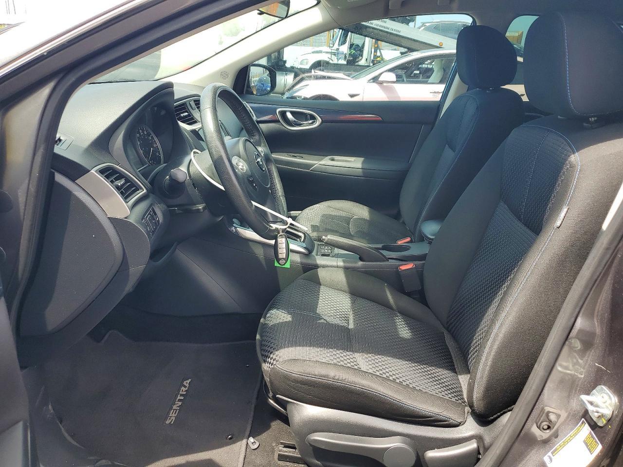 2019 Nissan Sentra Sr - Фото 7