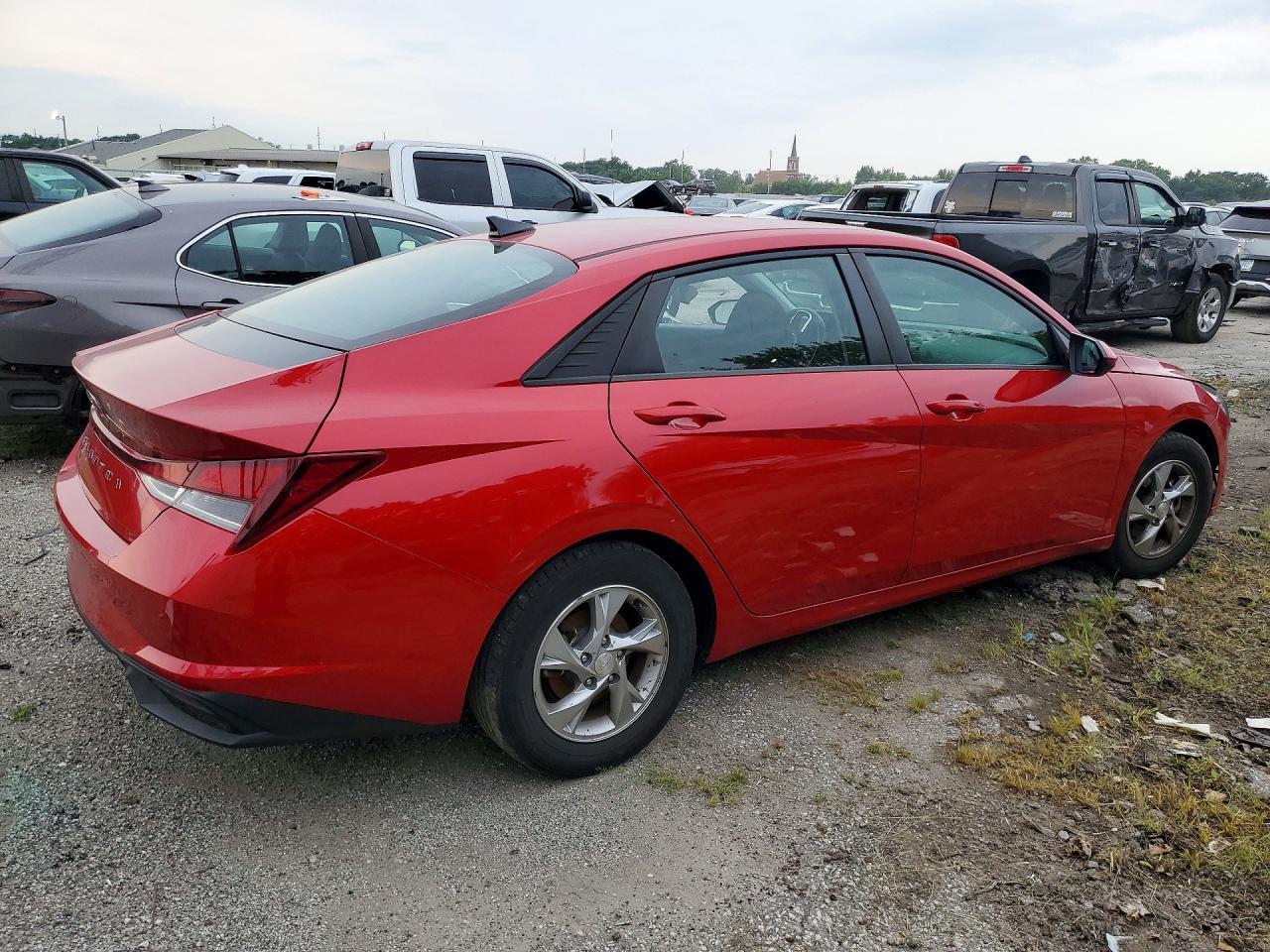 2021 Hyundai Elantra Se - Фото 3