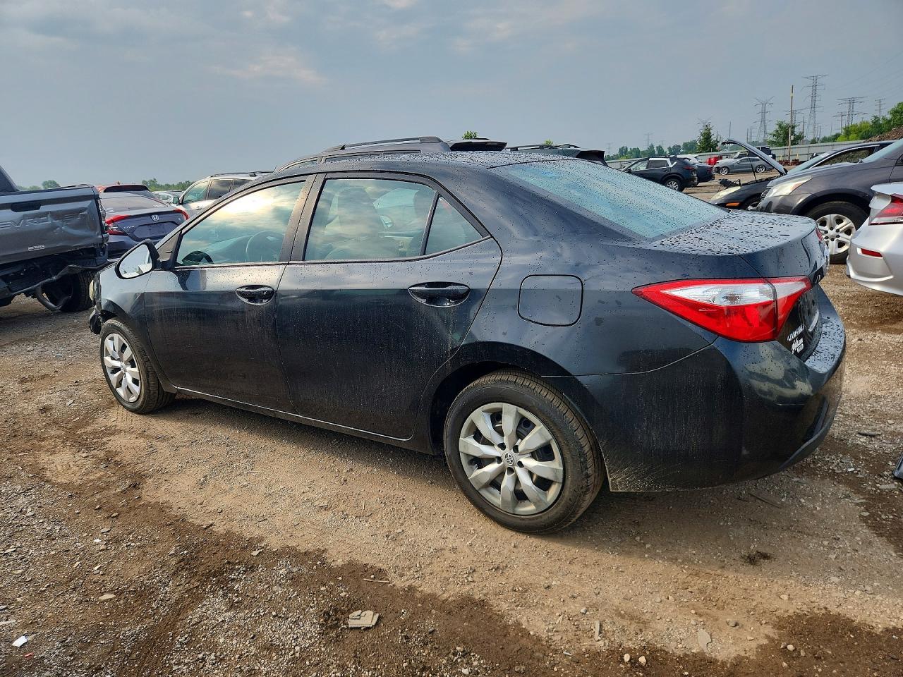 2016 Toyota Corolla Le - Image 2