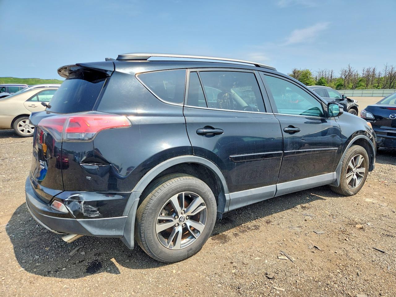 2017 Toyota Rav4 Xle - Фото 3