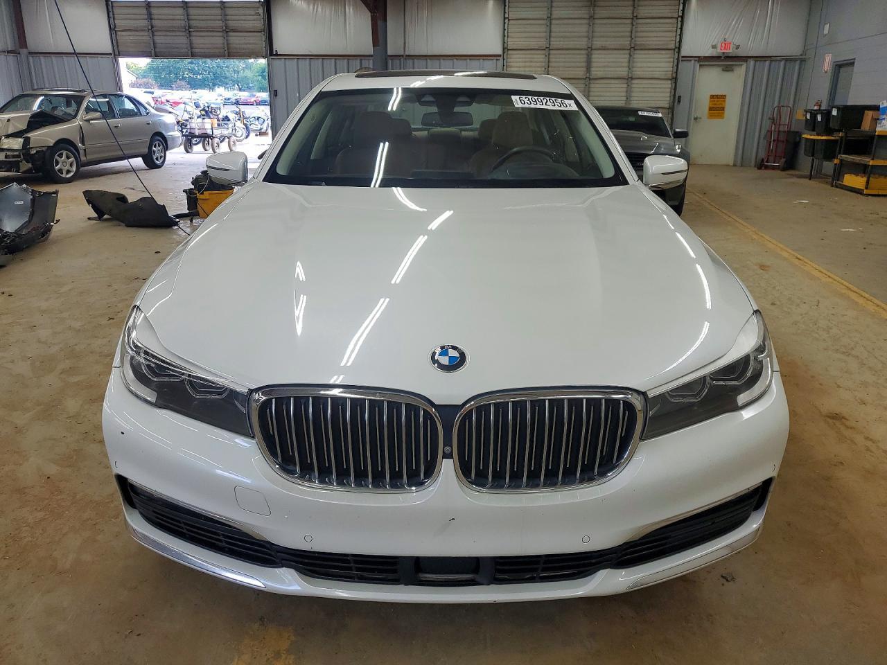 2018 BMW 740 I - Image 5