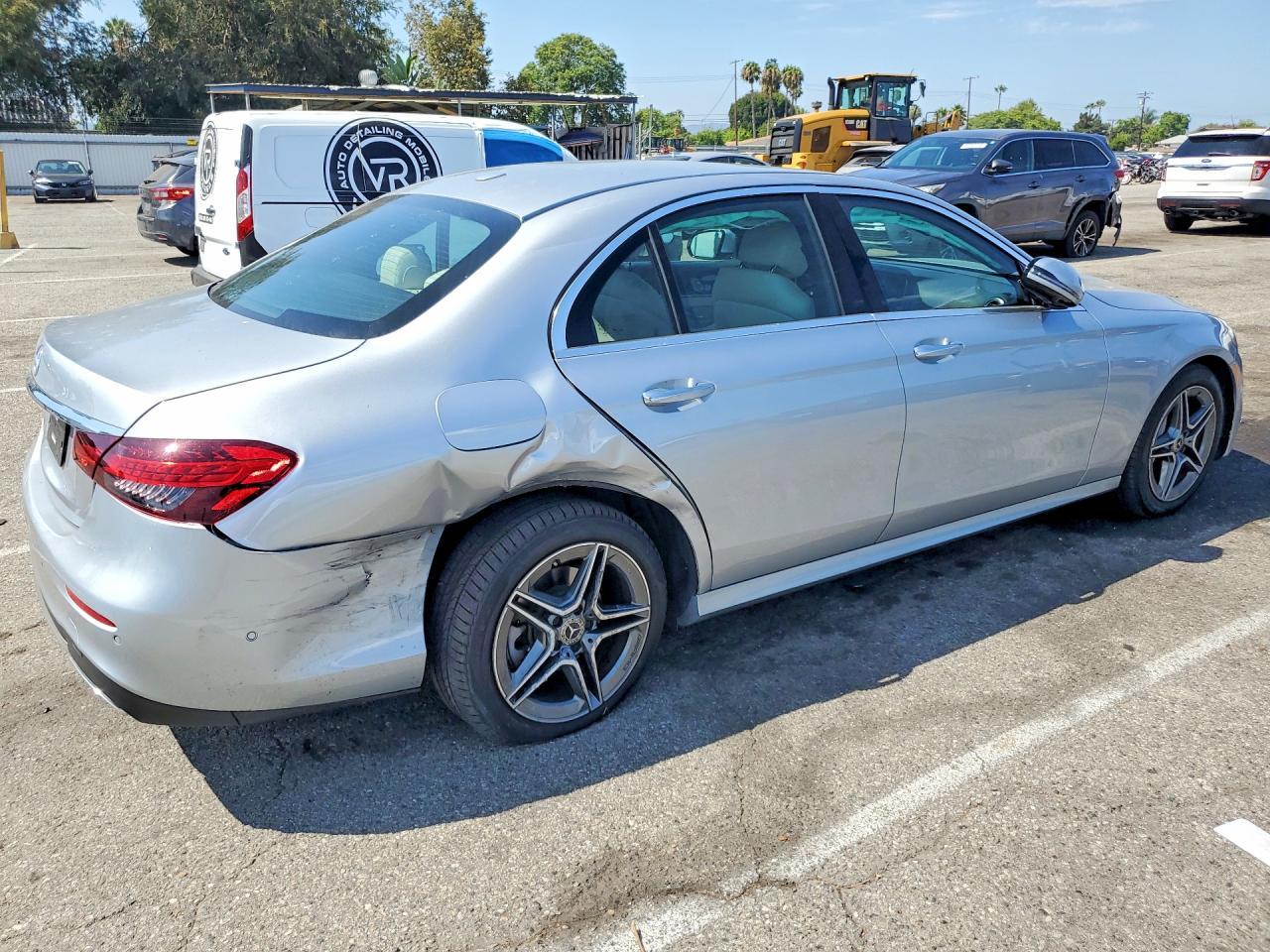 2023 Mercedes-Benz E 350 - Image 3