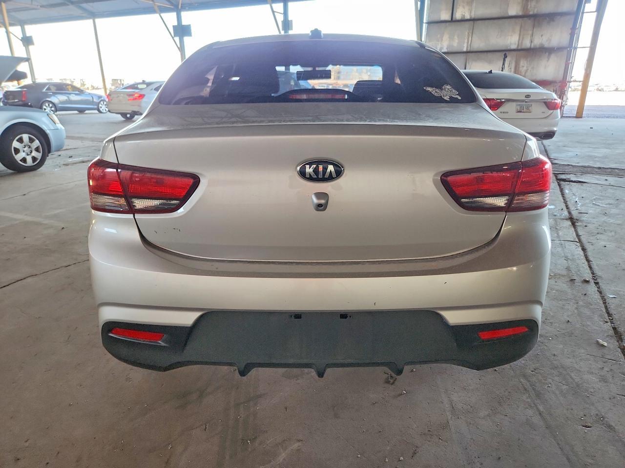 2019 Kia Rio S - Фото 6